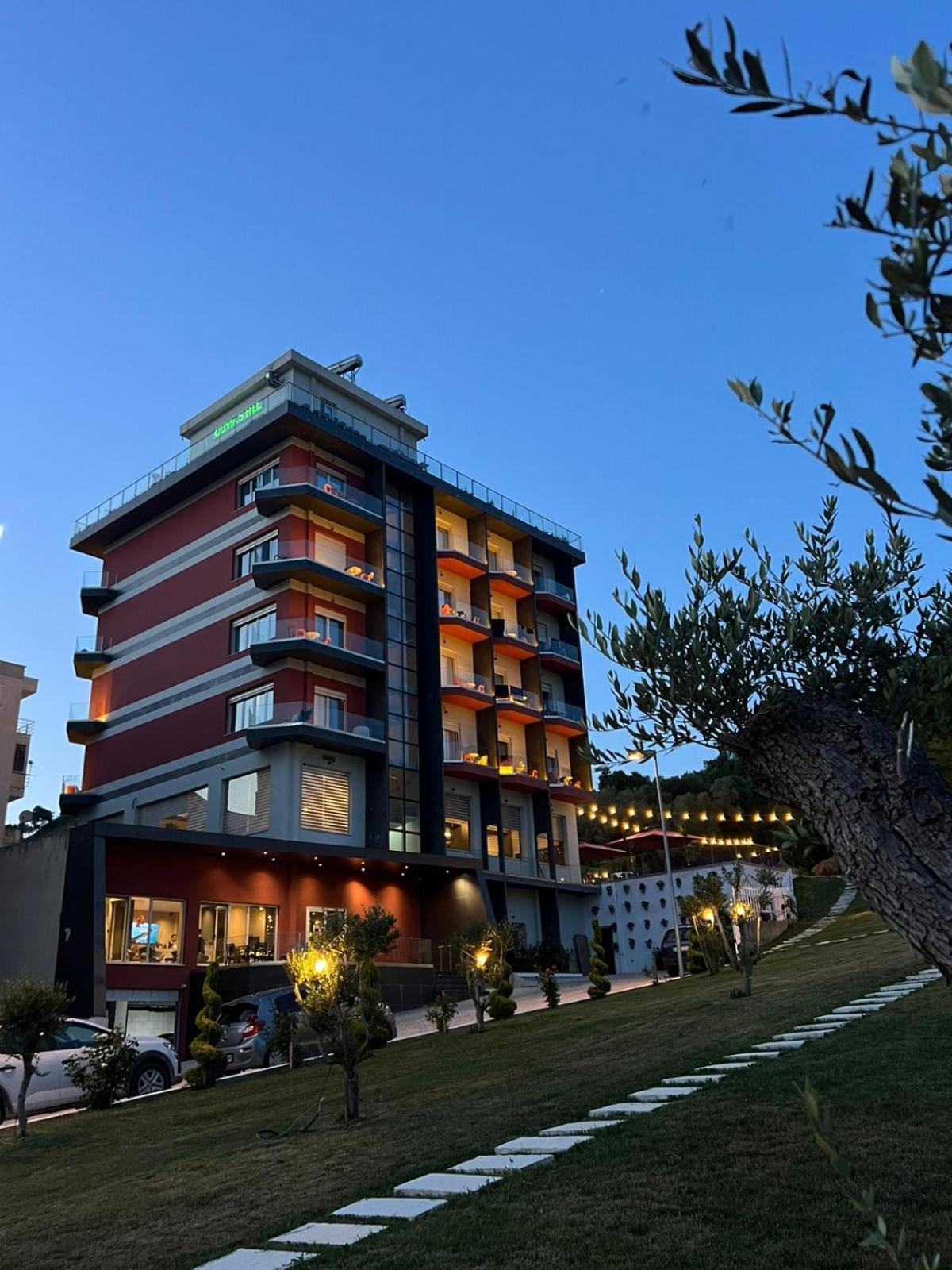 Hotel Olivia's Hill 4*