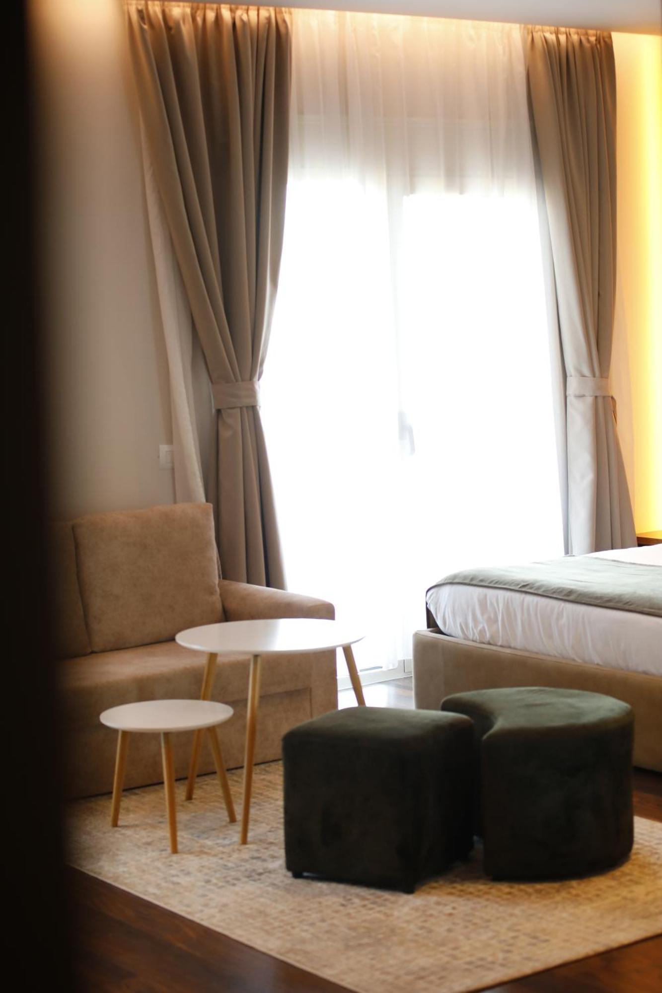 Hotel Olivia's Hill 4*
